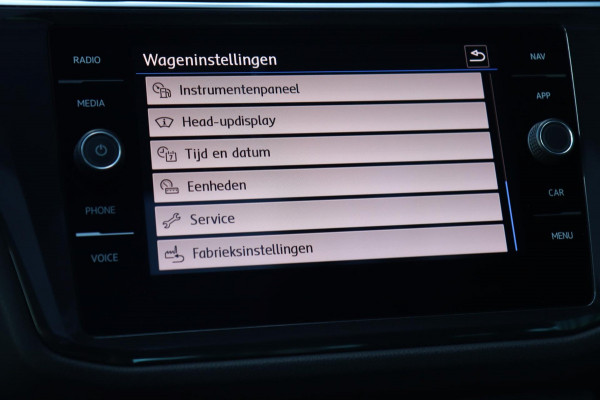 Volkswagen Tiguan 2.0 TSI 4Motion R-Line / PANODAK / HUD / VIRTUAL / DODEHOEK / CAMERA / CARPLAY / LPG
