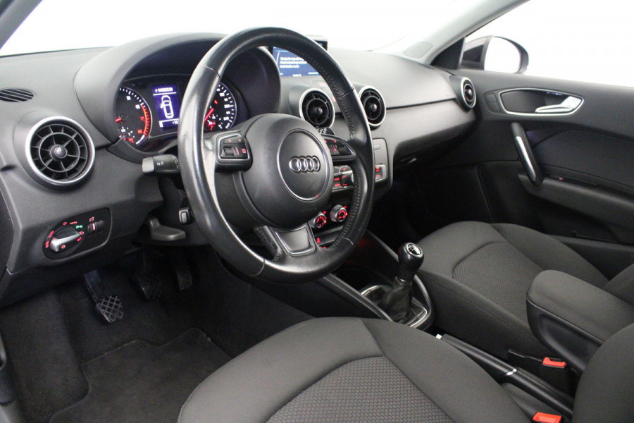 Audi A1 Sportback 1.4 TFSI Design |S-Line|