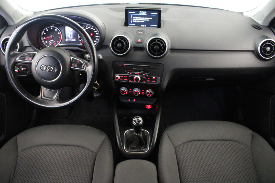 Audi A1 Sportback 1.4 TFSI Design |S-Line|