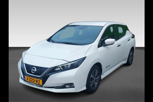 Nissan Leaf Acenta 40 kWh met trekhaakkogel (voor fietsendrager)