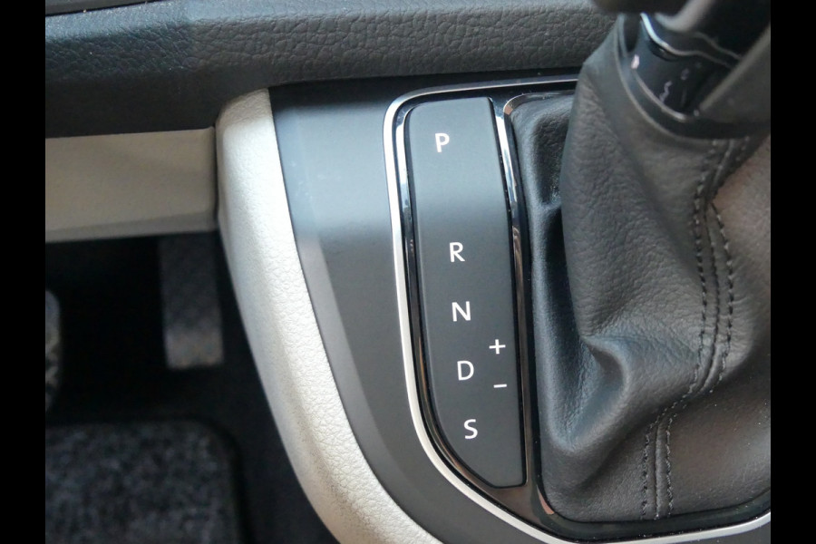 Volkswagen Transporter 2.0 TDI Lang Dubbel Cabine Dubbele Schuifdeuren Leer/Trekhaak