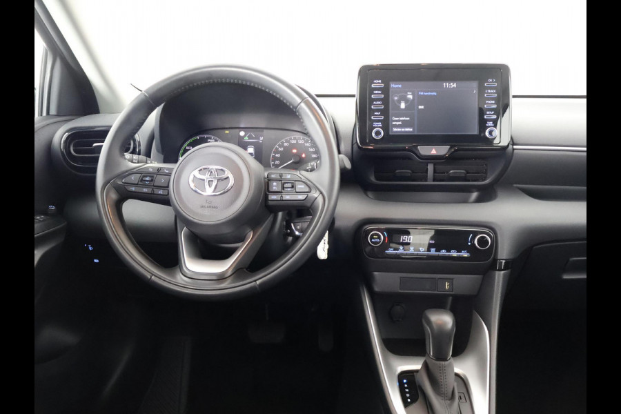 Toyota Yaris 1.5 HYBRIDE BLACKLINE GARANTIE 5-2034 AUTOMAAT. CLOUD NAVI. SLECHTS 11.000 KM.