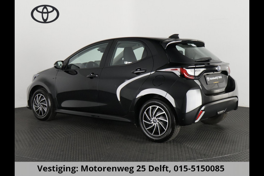 Toyota Yaris 1.5 HYBRIDE BLACKLINE GARANTIE 5-2034 AUTOMAAT. CLOUD NAVI. SLECHTS 11.000 KM.