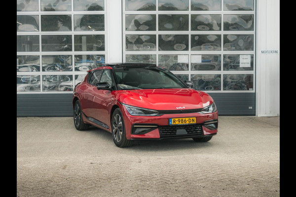 Kia Ev6 GT-Line 77.4 kWh schuifkanteldak l Stoelverwarming en stoel ventilatie l Meridian soundsysteem