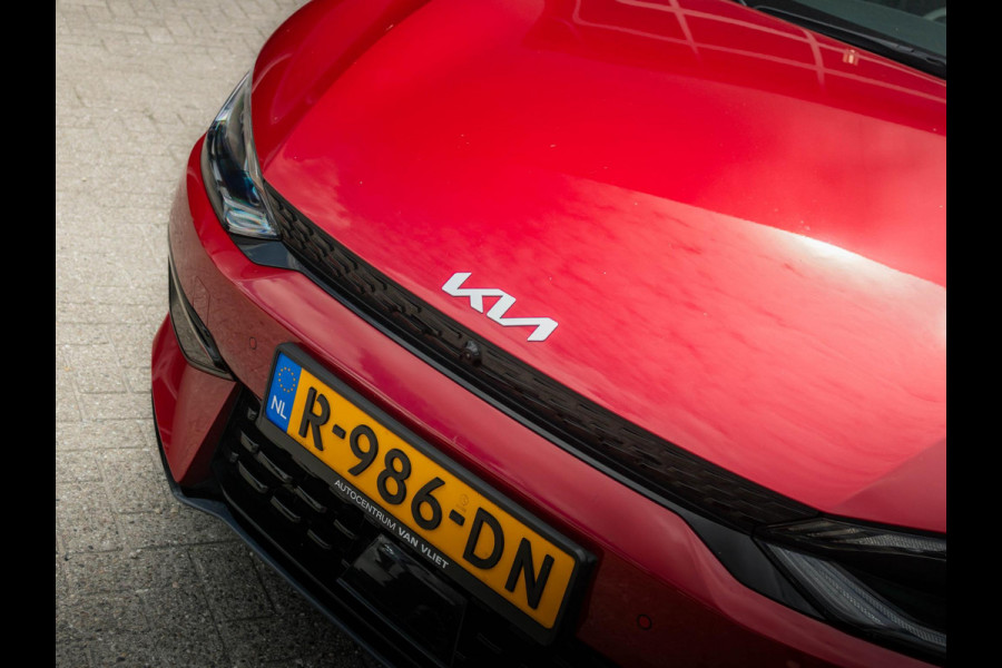 Kia Ev6 GT-Line 77.4 kWh schuifkanteldak l Stoelverwarming en stoel ventilatie l Meridian soundsysteem