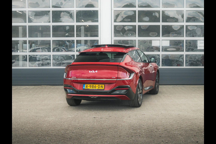 Kia Ev6 GT-Line 77.4 kWh schuifkanteldak l Stoelverwarming en stoel ventilatie l Meridian soundsysteem