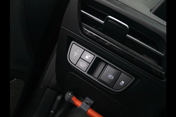 Kia Ev6 GT-Line 77.4 kWh schuifkanteldak l Stoelverwarming en stoel ventilatie l Meridian soundsysteem
