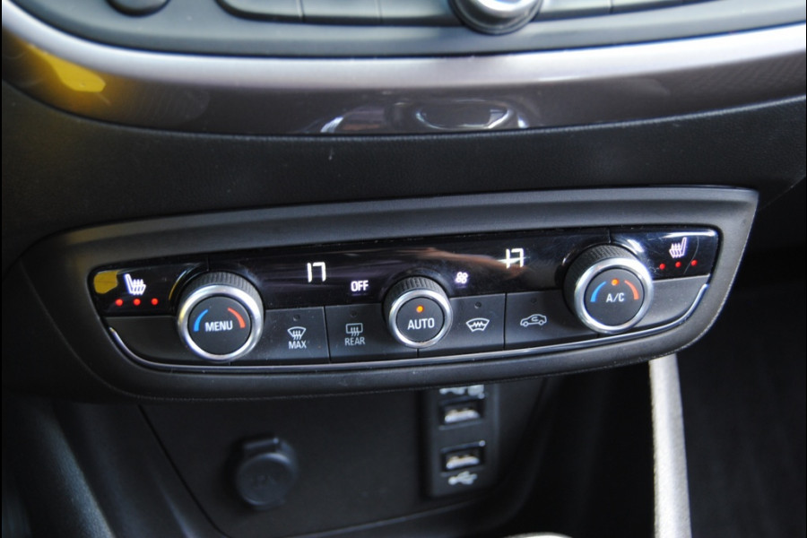 Opel Crossland X || 6 maanden garantie! 1.2 T. Innovation || Apple CarPlay!
