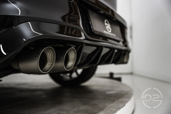 Volkswagen Golf 2.0 TSI R 4Motion Performance 320PK | Akrapovic | Leder&Memory | Harman/Kardon | VOL! 12 MND Garantie