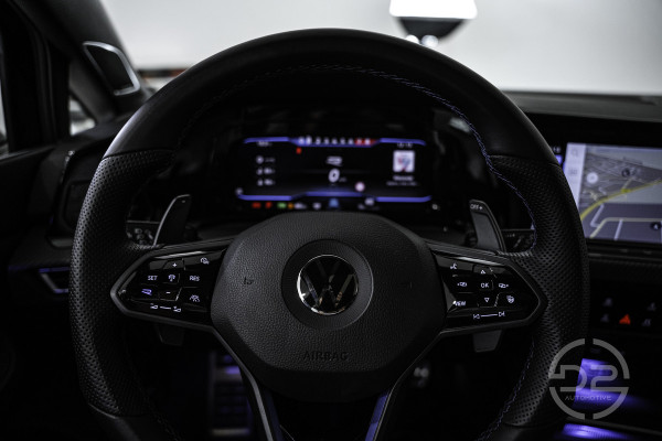 Volkswagen Golf 2.0 TSI R 4Motion Performance 320PK | Akrapovic | Leder&Memory | Harman/Kardon | VOL! 12 MND Garantie