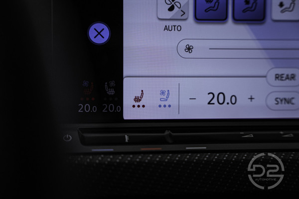 Volkswagen Golf 2.0 TSI R 4Motion Performance 320PK | Akrapovic | Leder&Memory | Harman/Kardon | VOL! 12 MND Garantie