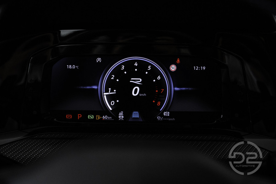 Volkswagen Golf 2.0 TSI R 4Motion Performance 320PK | Akrapovic | Leder&Memory | Harman/Kardon | VOL! 12 MND Garantie