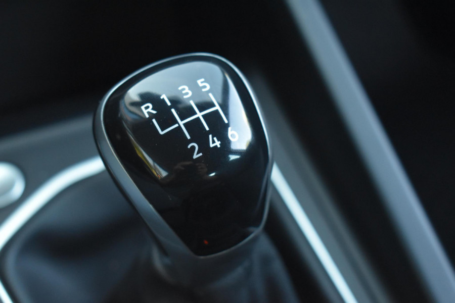 Volkswagen Golf 1.5 TSI Life Business Lane ACC Keyless Sfeer Stoelvw