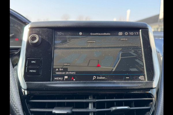 Peugeot 208 1.2 PureTech Allure Navigatie Clima PDC Cruise control