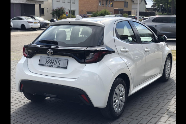 Toyota Yaris 1.0 VVT-i Active | Apple Carplay/Android auto, Licht en regensensor, Airco, Adaptive cruise control