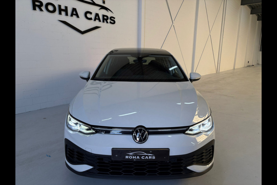Volkswagen Golf 1.5 eTSI R-Line