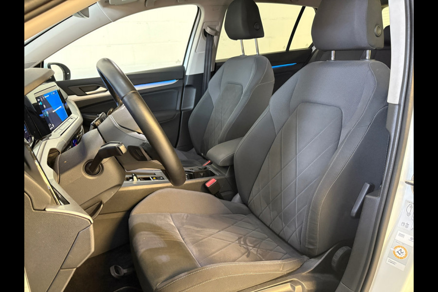 Volkswagen Golf 1.5 eTSI R-Line