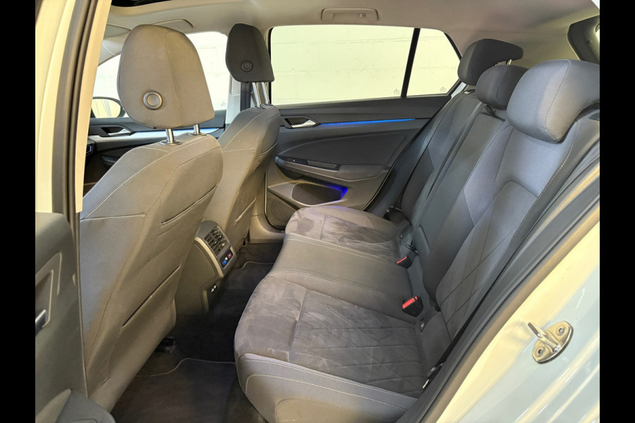 Volkswagen Golf 1.5 eTSI R-Line