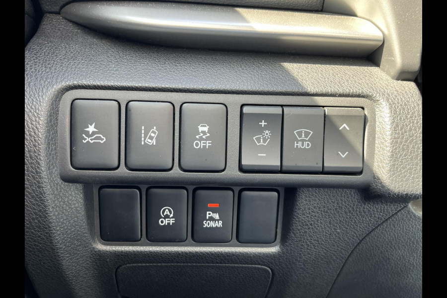 Mitsubishi Eclipse Cross 1.5 DI-T 4WD First Edition 163pk Automaat | Adaptieve Cruise | Head Up Display | Full Leder | | Panorama dak | Stoelverwarming | 1.600kg Trekgewicht!