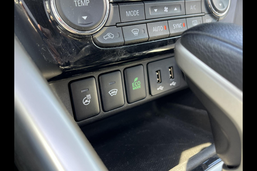 Mitsubishi Eclipse Cross 1.5 DI-T 4WD First Edition 163pk Automaat | Adaptieve Cruise | Head Up Display | Full Leder | | Panorama dak | Stoelverwarming | 1.600kg Trekgewicht!