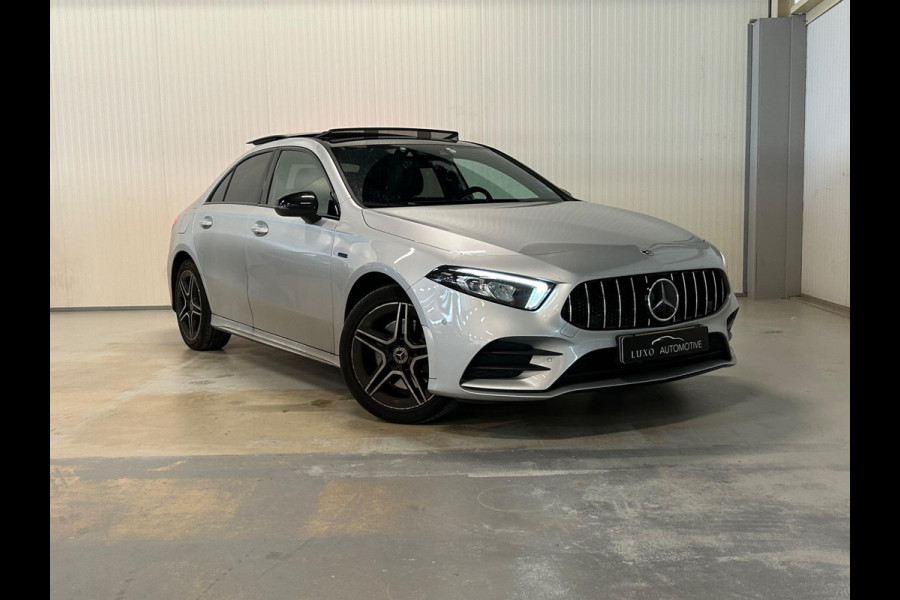 Mercedes-Benz A-Klasse 250 e Business Solution AMG Limited | PANO | NIGHT | CAMERA | AMBIANCE