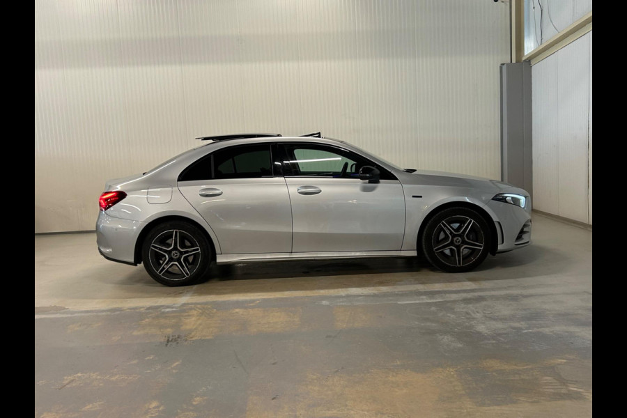 Mercedes-Benz A-Klasse 250 e Business Solution AMG Limited | PANO | NIGHT | CAMERA | AMBIANCE