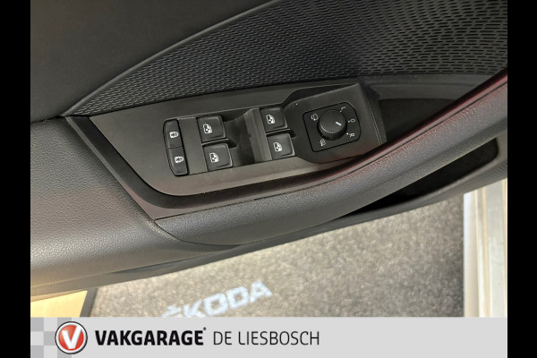 Škoda Octavia Combi 1.4 TSI iV PHEV Business Edition / head-up / elektrische stoel verstelling + stoelverwarming
