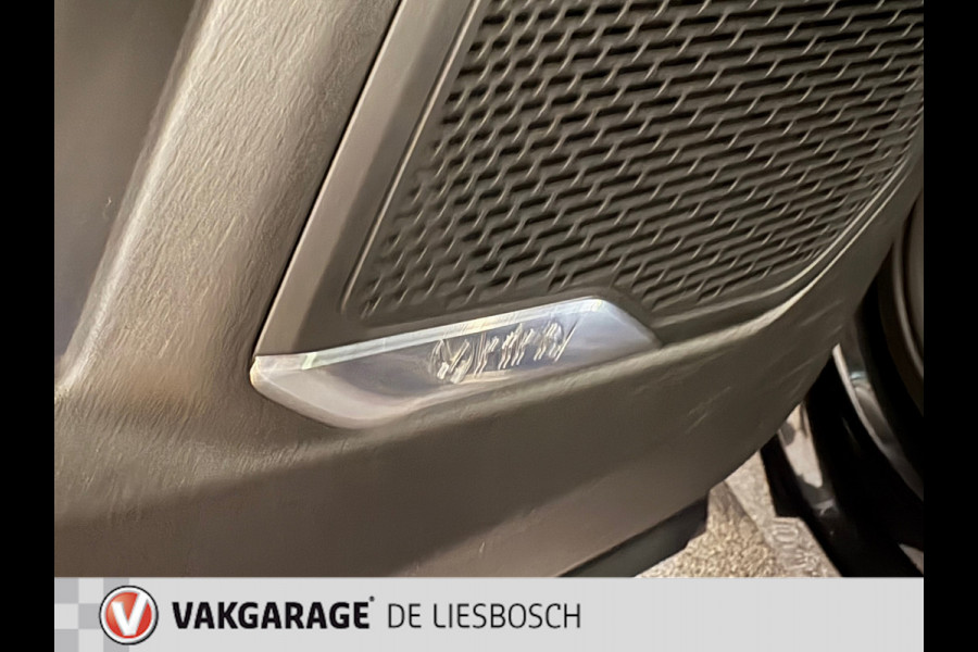 Lynk & Co 01 1.5 modeljaar 2023 prijs rijklaar ! Infinity / 360camera / Panorama-dak / apple carplay