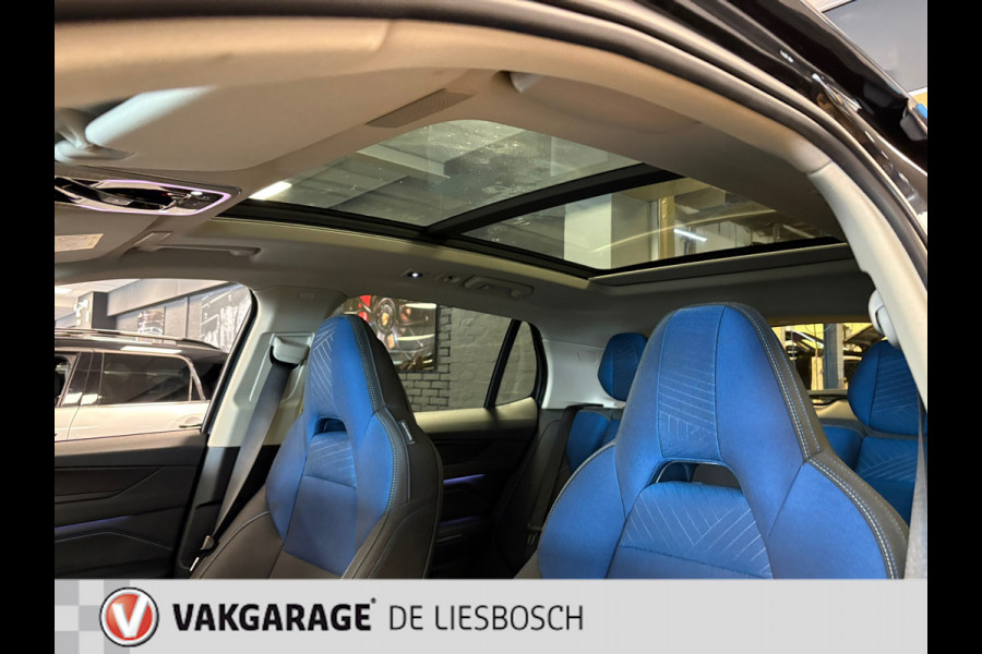 Lynk & Co 01 1.5 modeljaar 2023 prijs rijklaar ! Infinity / 360camera / Panorama-dak / apple carplay