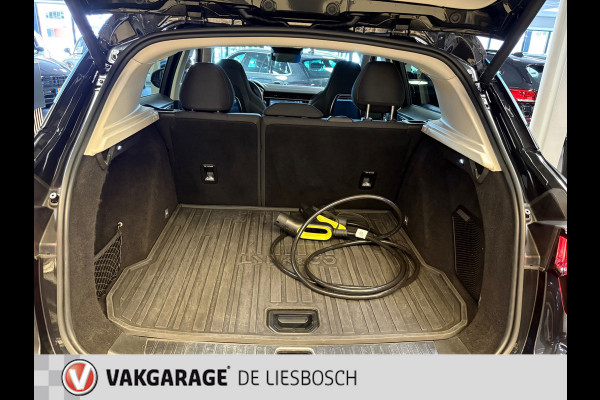 Lynk & Co 01 1.5 modeljaar 2023 prijs rijklaar ! Infinity / 360camera / Panorama-dak / apple carplay