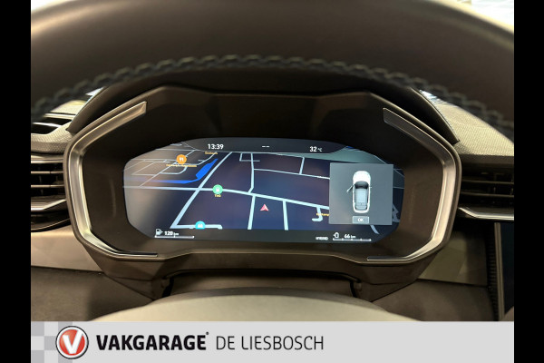 Lynk & Co 01 1.5 modeljaar 2023 prijs rijklaar ! Infinity / 360camera / Panorama-dak / apple carplay