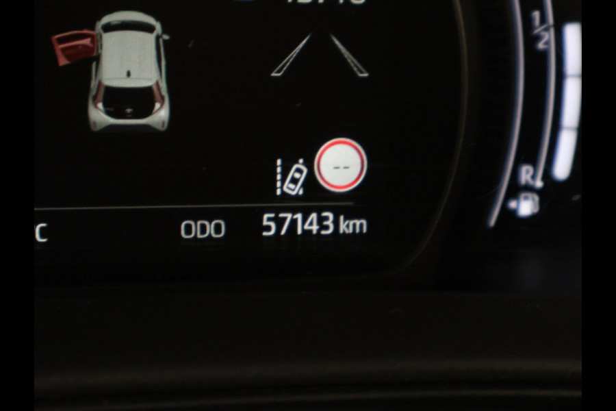 Toyota Aygo X 1.0 VVT-i MT Play | 1e eigenaar | Apple Carplay & AndroidAUTO | Privacy Glass | Camera |