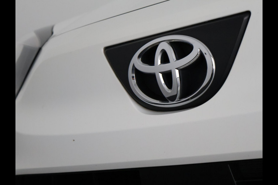 Toyota Aygo X 1.0 VVT-i MT Play | 1e eigenaar | Apple Carplay & AndroidAUTO | Privacy Glass | Camera |