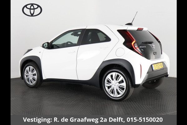 Toyota Aygo X 1.0 VVT-i MT Play | 1e eigenaar | Apple Carplay & AndroidAUTO | Privacy Glass | Camera |