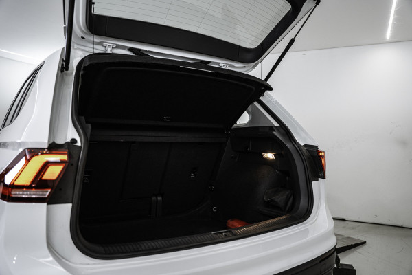 Volkswagen Tiguan 1.4 TSI 4Motion Highline 150PK | Stoelverwarming | Cruise | App Connect |