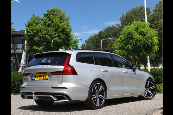 Volvo V60 2.0 T4 R-Design / Panoramadak / Trekhaak