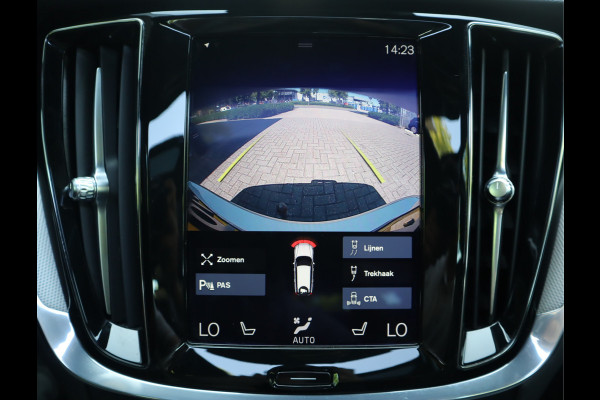 Volvo V60 2.0 T4 R-Design / Panoramadak / Trekhaak