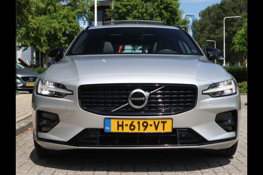 Volvo V60 2.0 T4 R-Design / Panoramadak / Trekhaak
