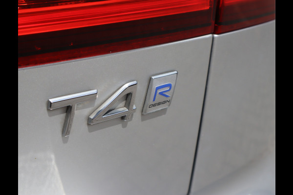 Volvo V60 2.0 T4 R-Design / Panoramadak / Trekhaak