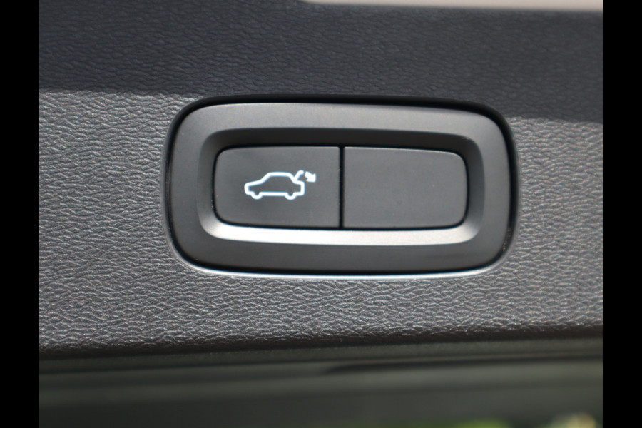 Volvo V60 2.0 T4 R-Design / Panoramadak / Trekhaak