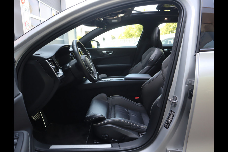 Volvo V60 2.0 T4 R-Design / Panoramadak / Trekhaak