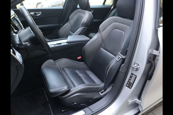 Volvo V60 2.0 T4 R-Design / Panoramadak / Trekhaak