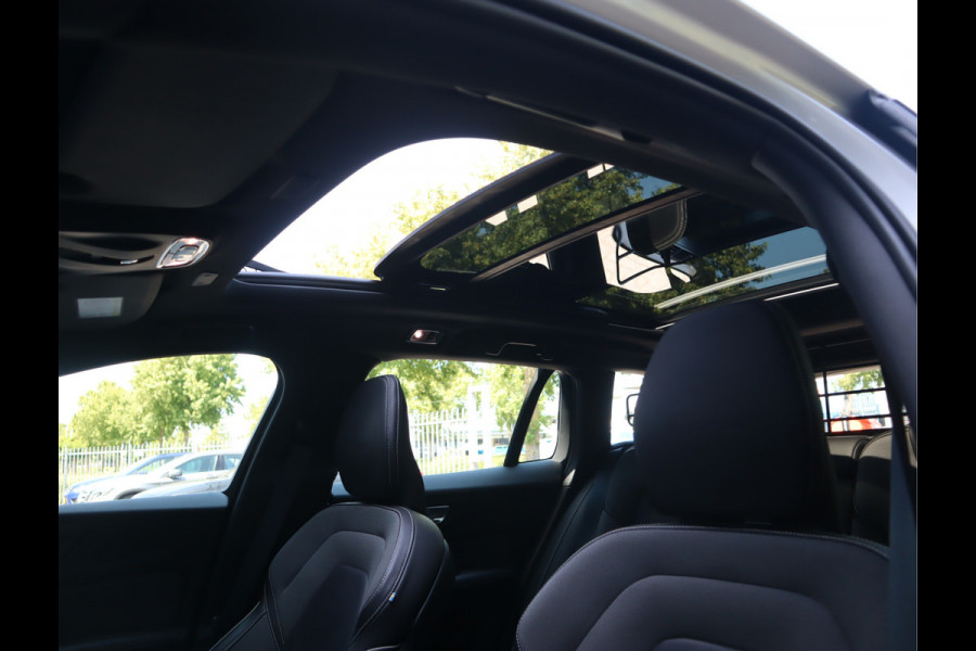 Volvo V60 2.0 T4 R-Design / Panoramadak / Trekhaak