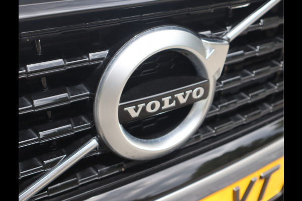 Volvo V60 2.0 T4 R-Design / Panoramadak / Trekhaak