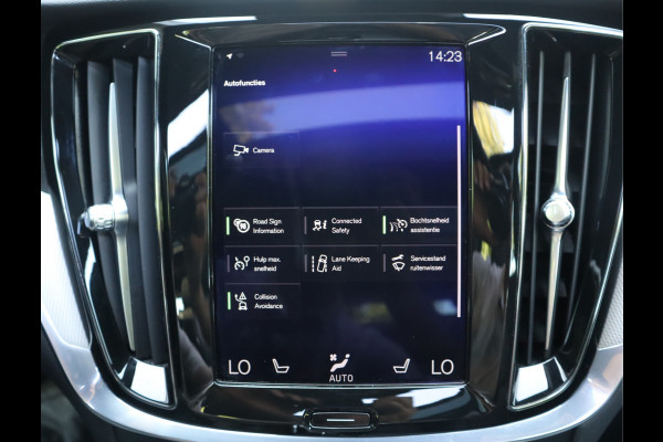 Volvo V60 2.0 T4 R-Design / Panoramadak / Trekhaak
