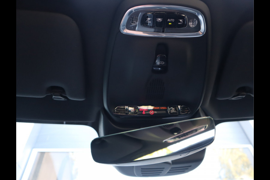 Volvo V60 2.0 T4 R-Design / Panoramadak / Trekhaak