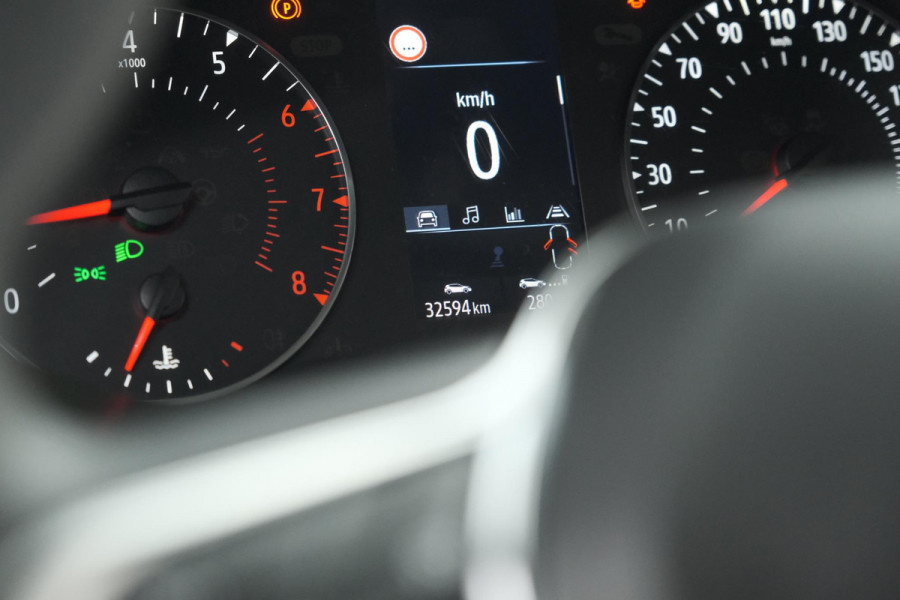 Renault Captur TCe 100 Zen | Apple Carplay | Cruise Control | DAB+ Radio