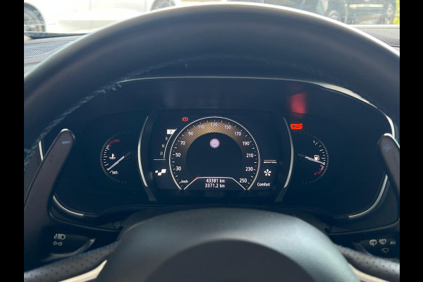 Renault MEGANE Estate 1.6 TCe 205 EDC GT PANODAK | STOELVERWARMING | LED