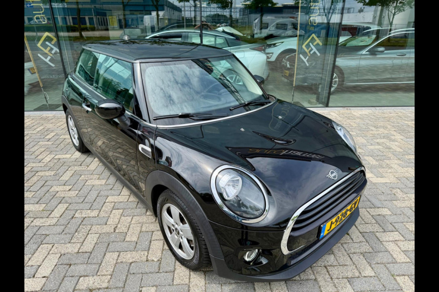 MINI Cooper 1.5 Pepper, NAP, 1e Eigenaar, CarPlay, Dealer Onderhouden