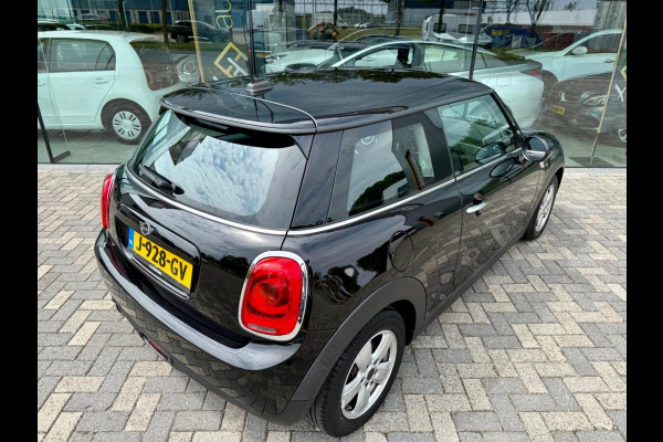 MINI Cooper 1.5 Pepper, NAP, 1e Eigenaar, CarPlay, Dealer Onderhouden